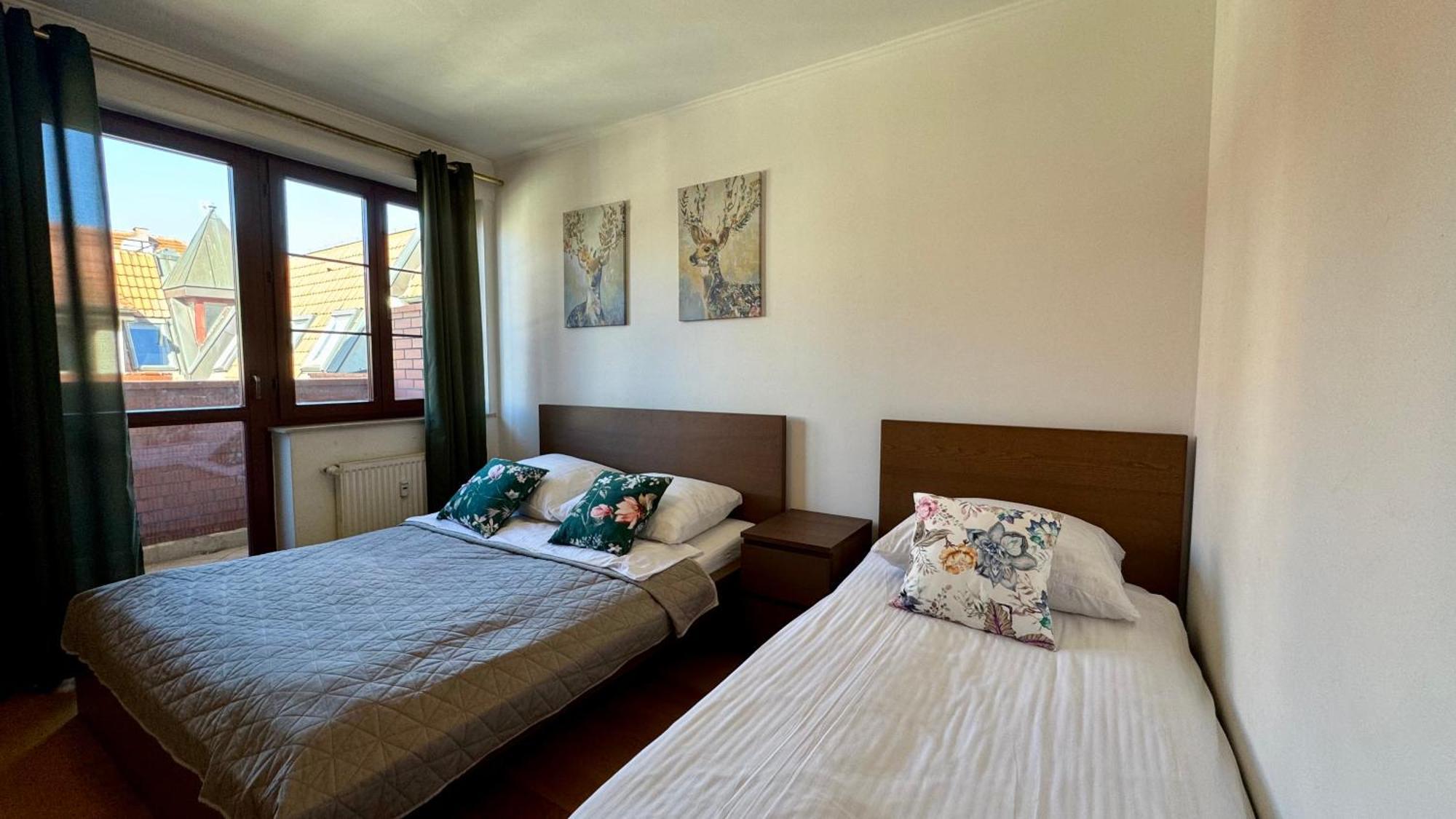 Galeria Italiana Apartments 弗罗茨瓦夫 外观 照片